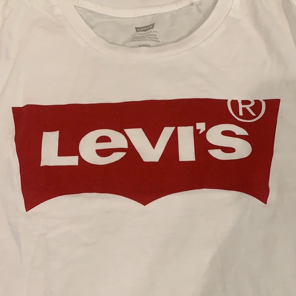 Levi’s Small TShirt - Picture 2 of 6